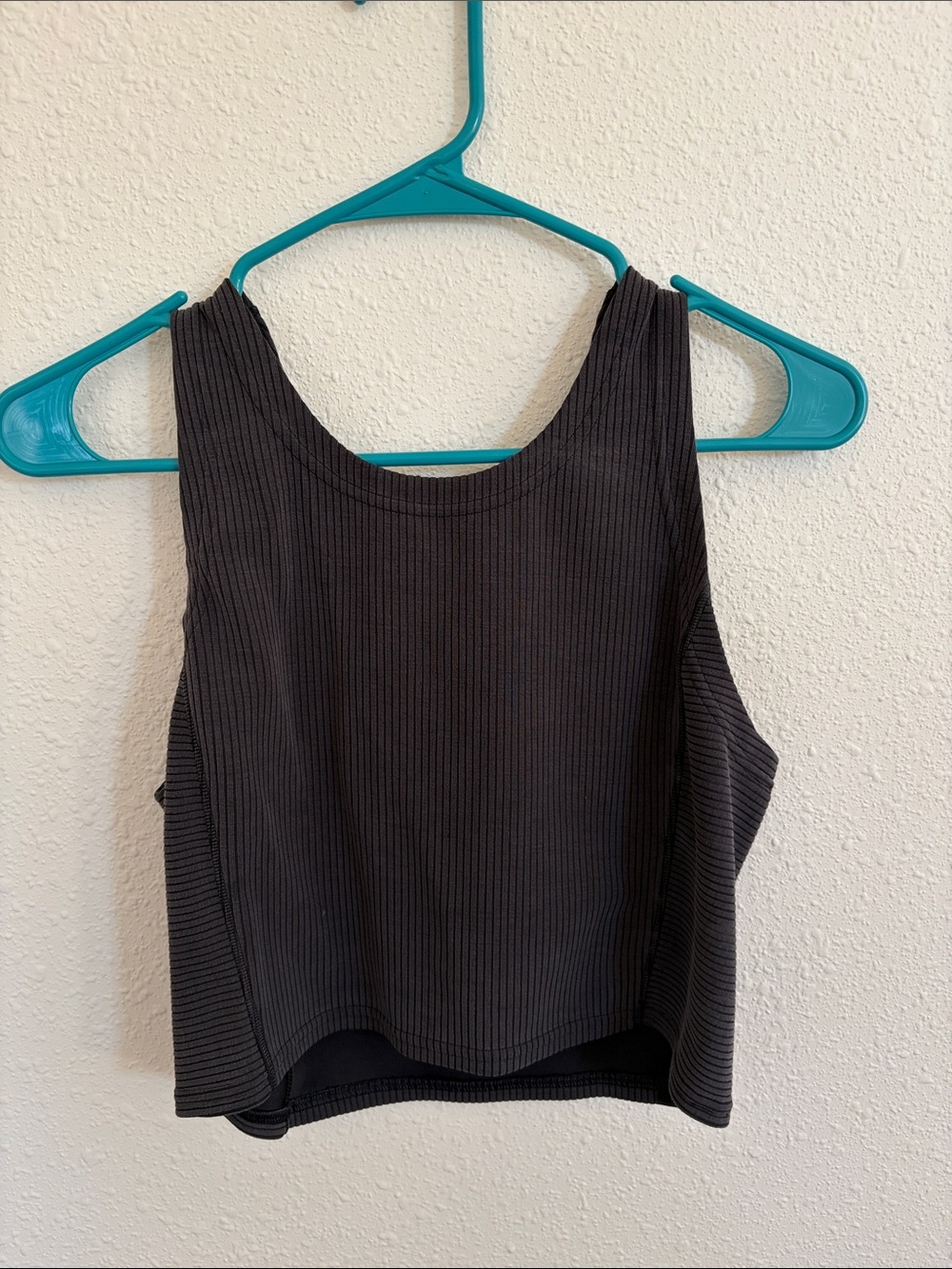 lululemon athletica Ribbed Black Cropped Tank